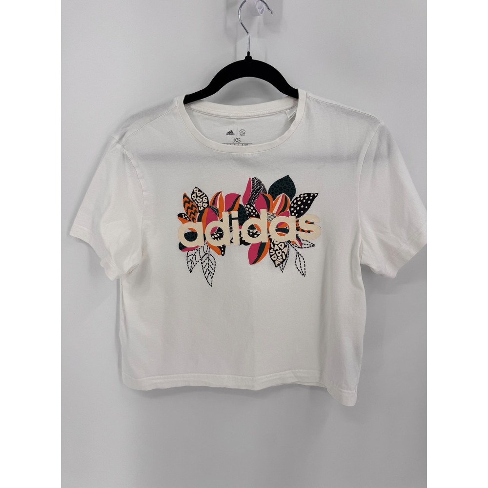 Adidas T-Shirt Women XS White Farm Rio Floral Graphic Cropped Tee